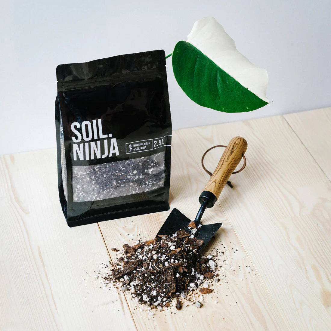 Soil Ninja - Premium Monstera &amp; Philodendron Soil Blend 2.5L